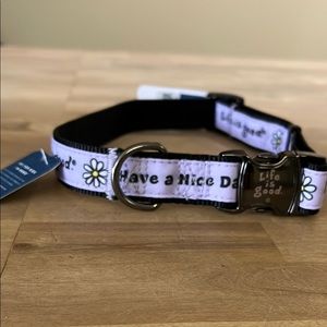 NWT Life Is Good Dog Collar
